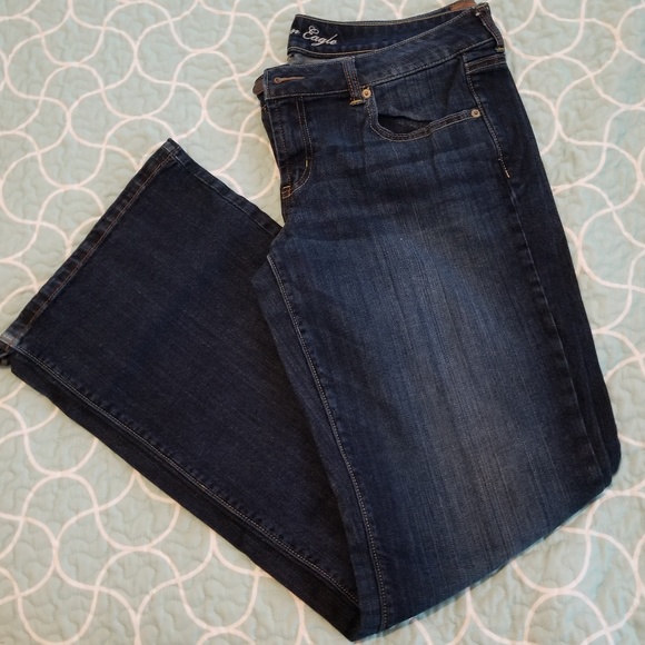 American Eagle Outfitters Denim - EUC American Eagle Jean's.